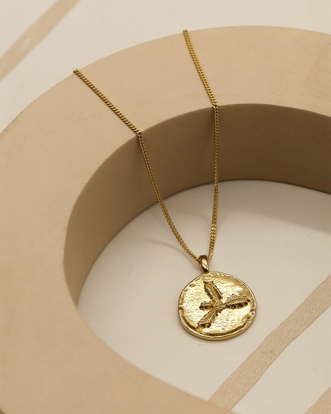 Holly Necklace