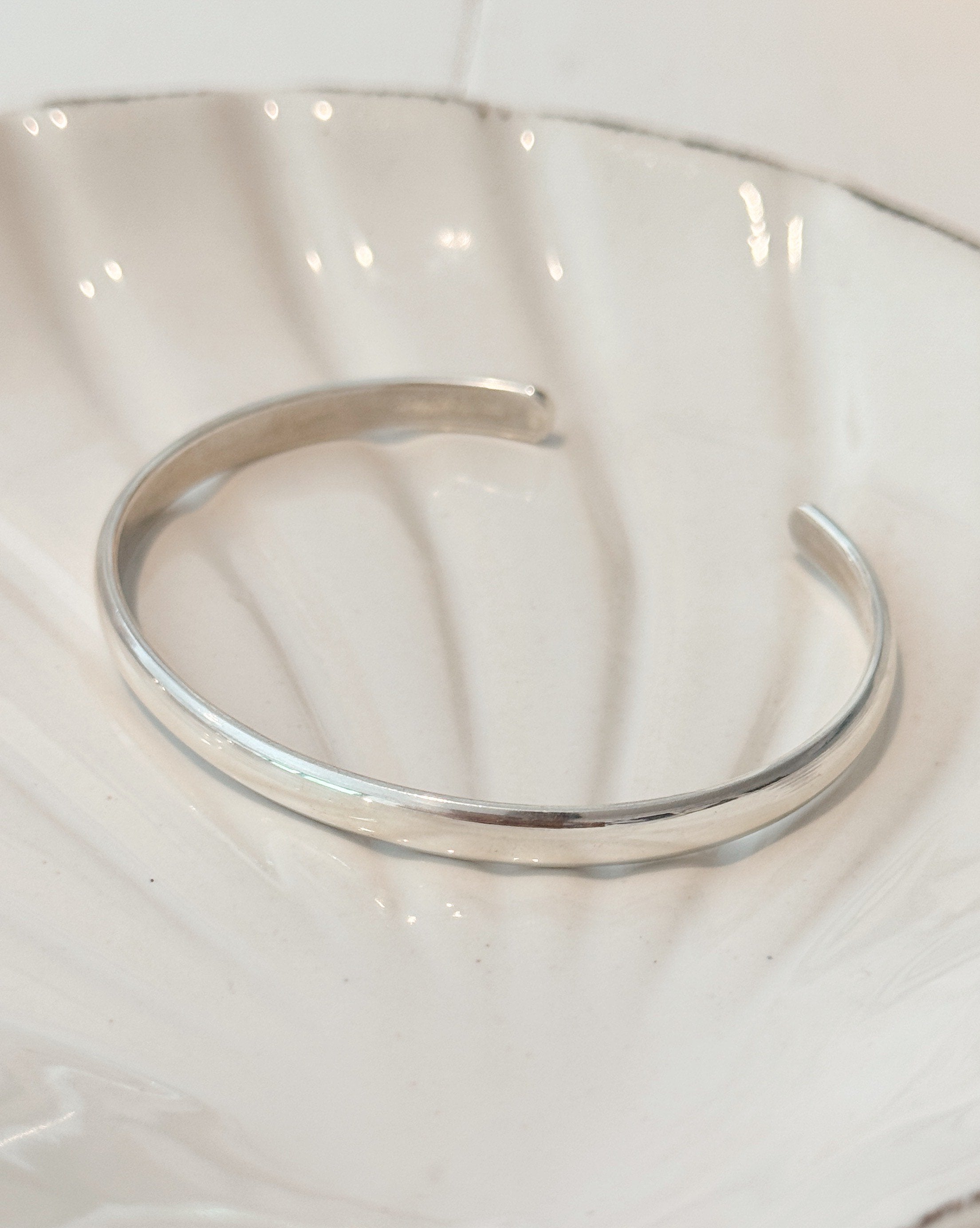 Silver- Rounded Cuff