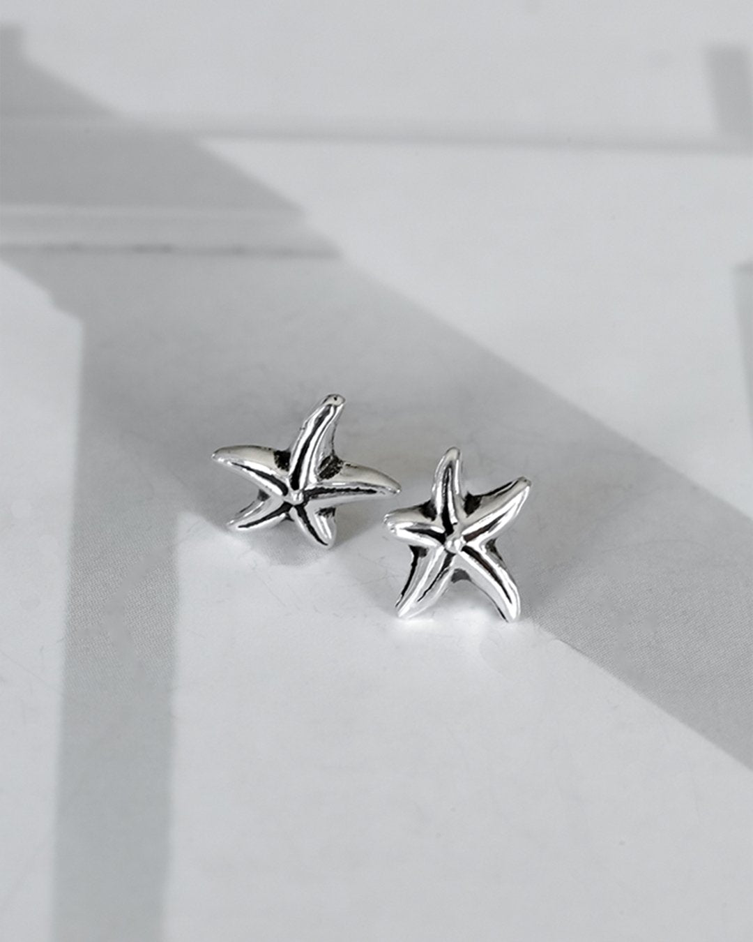 Shiny Starfish Stud